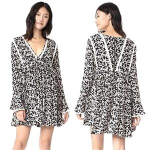 FREE PEOPLE Like You Best Mini Dress XS Black Boho Bell
Sleeve Ditsy Floral